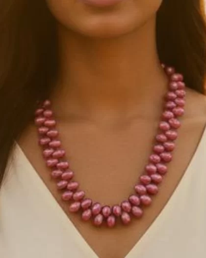 Elegant Wine-Colored Gajra